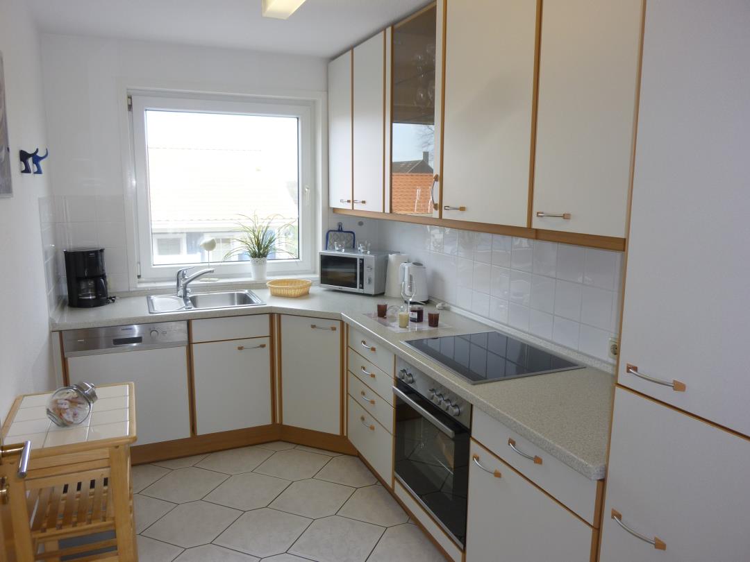 Komplett ausgestattete Küche